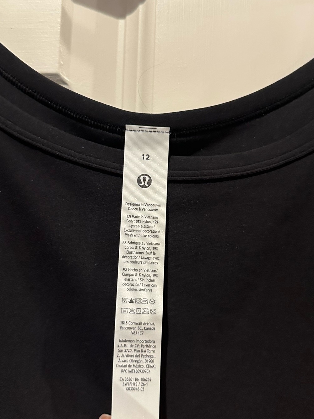 Lululemon Align Scoop neck tank top - Picture 6 of 6